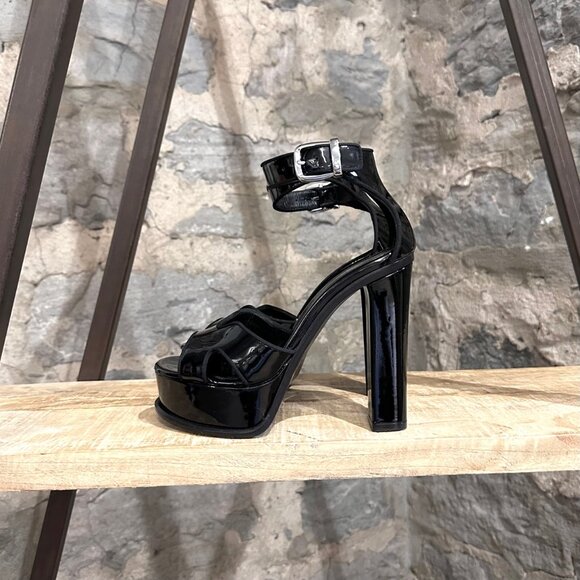 Alexander McQueen Black Patent Butterfly Ankle Strap Platform Sandals - Picture 8 of 13
